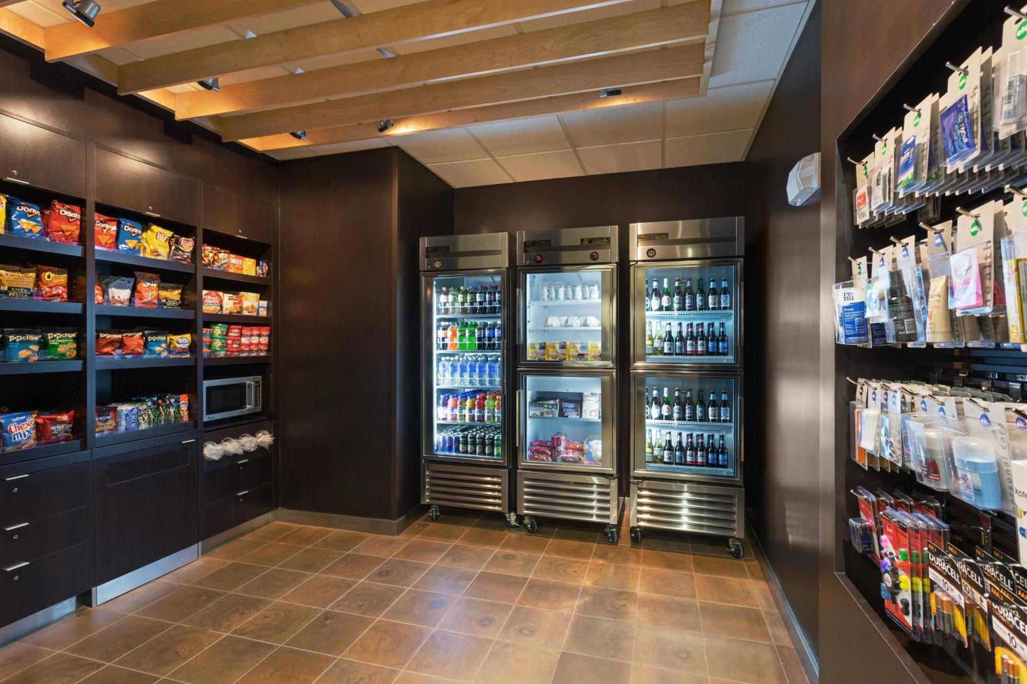 Courtyard By Marriott Houston Mills 3*