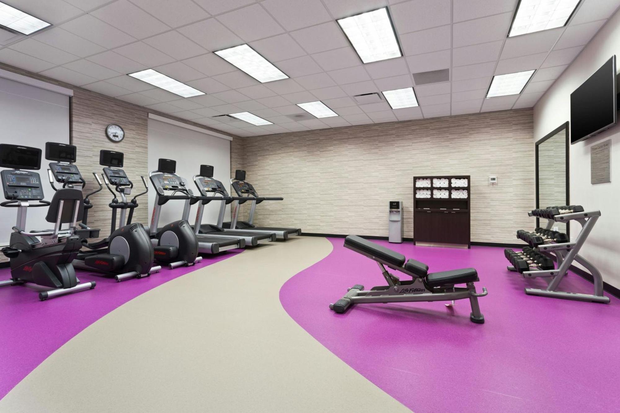 Courtyard By Marriott Houston Mills